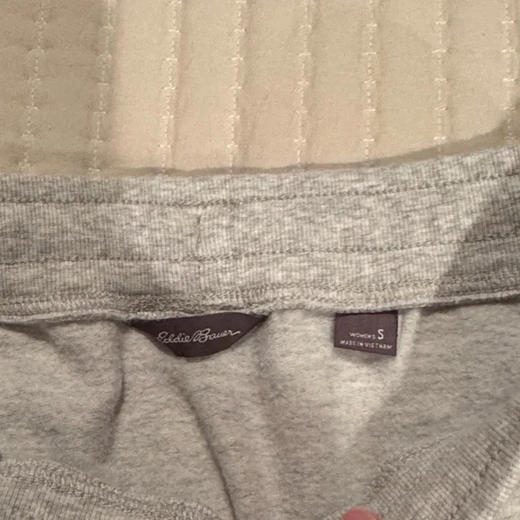 Eddie Bauer Light Gray Mini Skirt - Picture 2 of 6